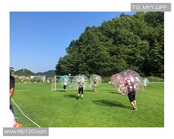 触屏足球大战下载体验全新玩法尽享激情对战乐趣